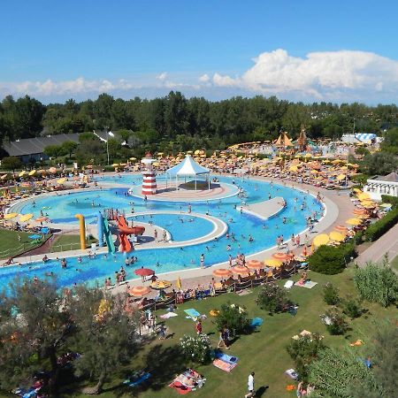Casa Mobile Gustocamp A Caorle Hotel Bagian luar foto