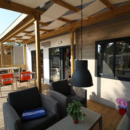 Casa Mobile Gustocamp A Caorle Hotel Bagian luar foto