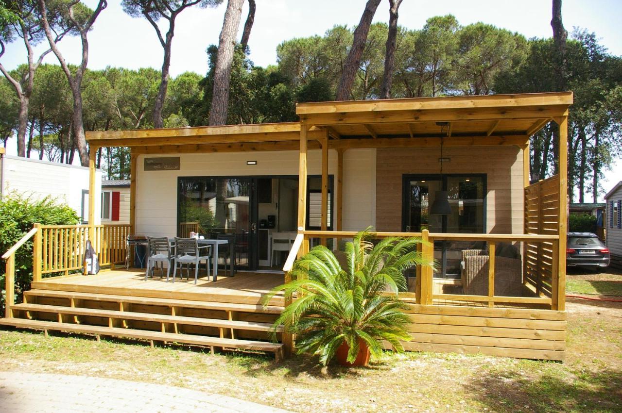 Casa Mobile Gustocamp A Caorle Hotel Bagian luar foto