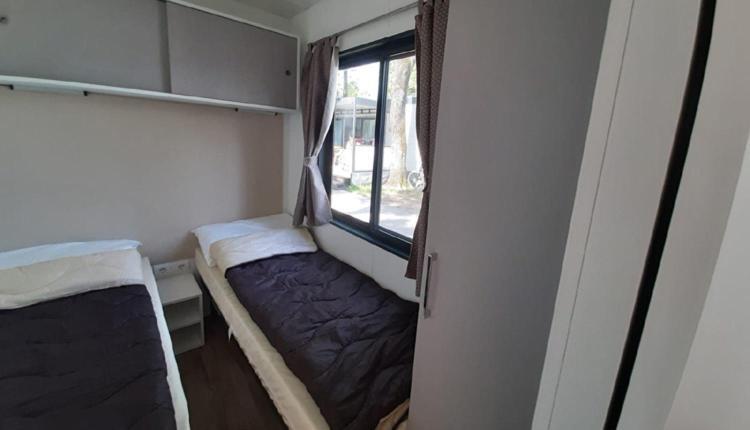Casa Mobile Gustocamp A Caorle Hotel Bagian luar foto
